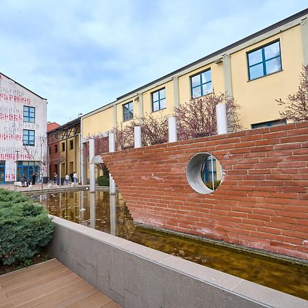 Luxury Design Loft - 20 Minutes From Duomo-Navigli Lägenhet Milano Exteriör bild