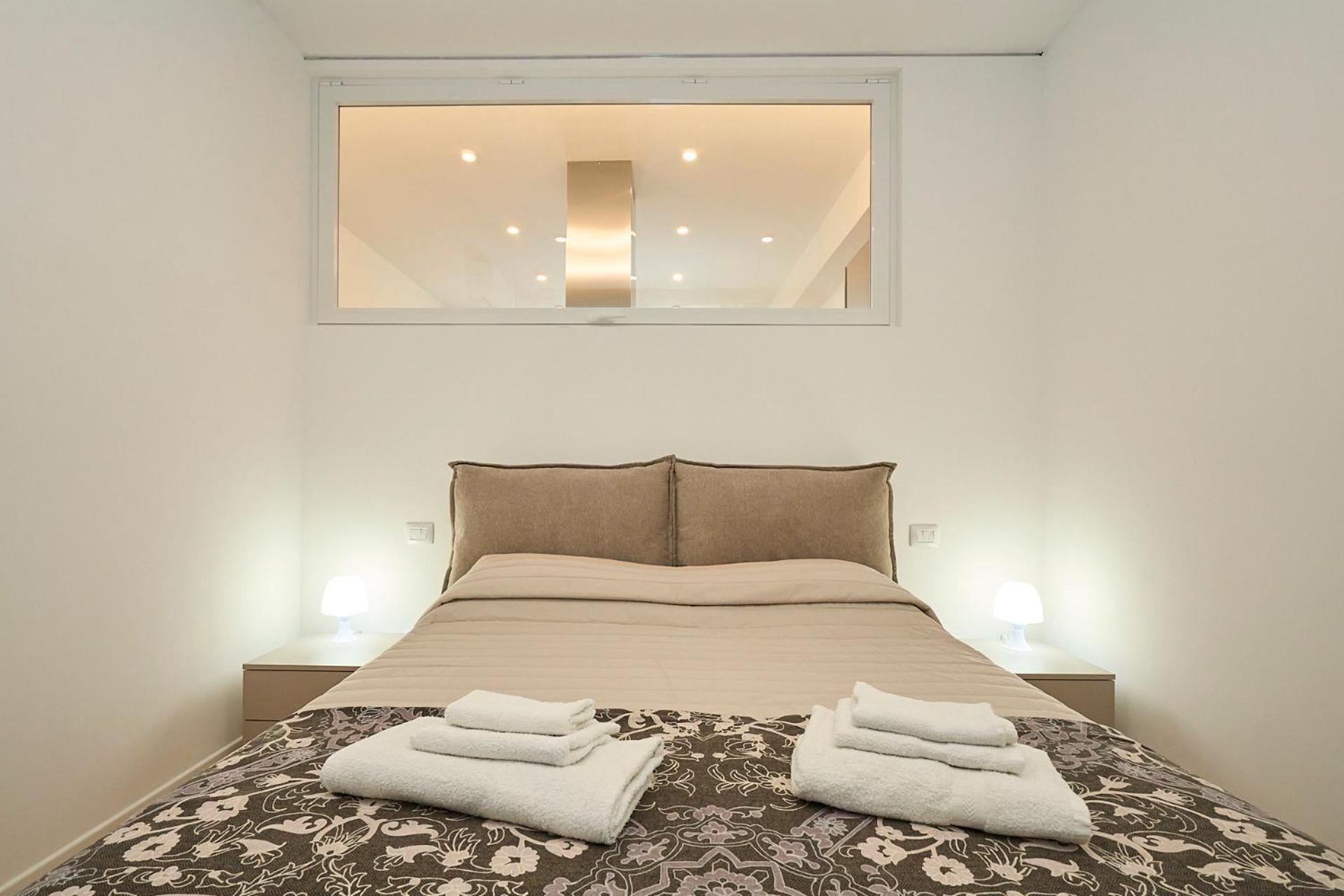 Luxury Design Loft - 20 Minutes From Duomo-Navigli Lägenhet Milano Exteriör bild