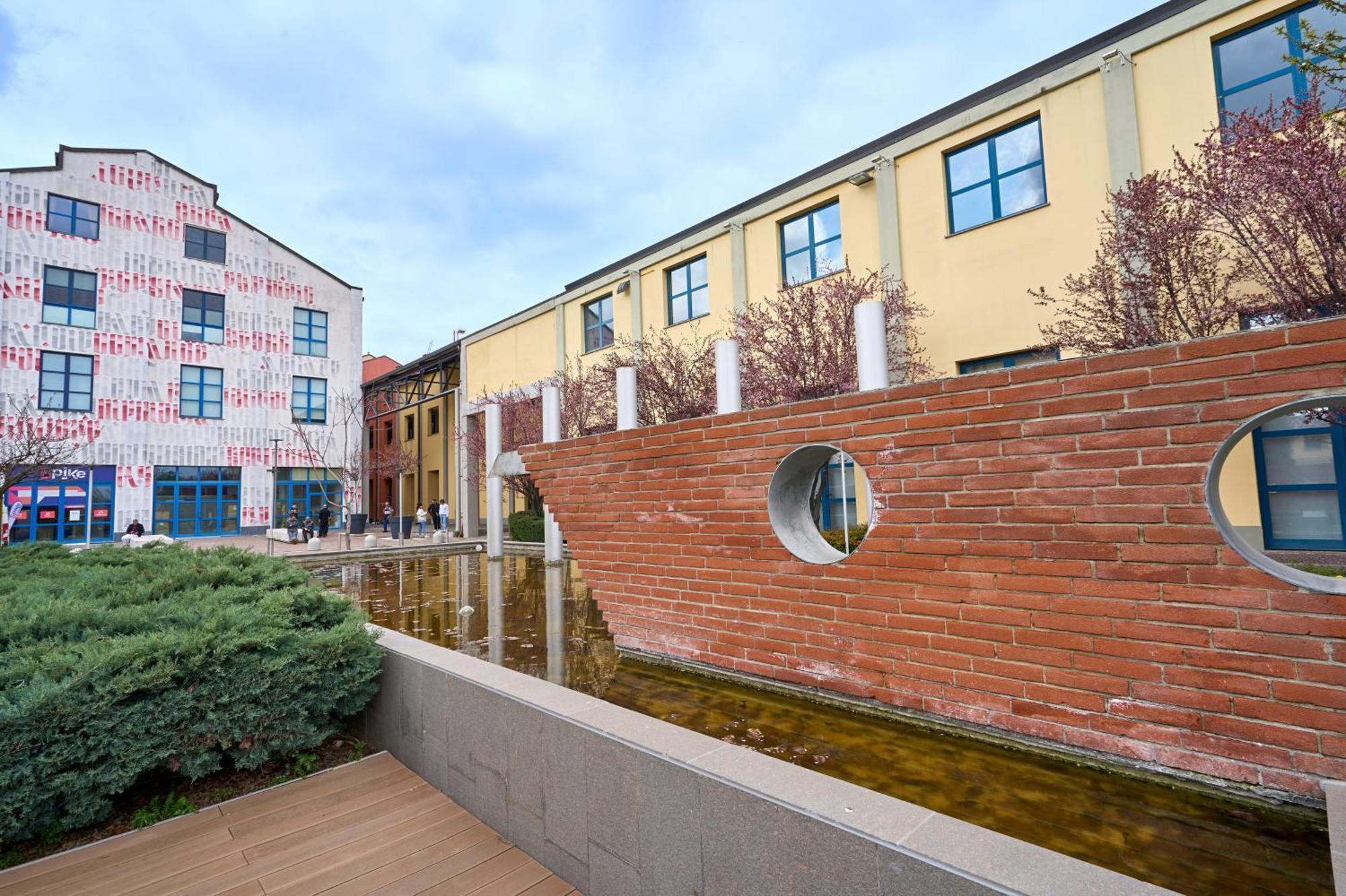 Luxury Design Loft - 20 Minutes From Duomo-Navigli Lägenhet Milano Exteriör bild